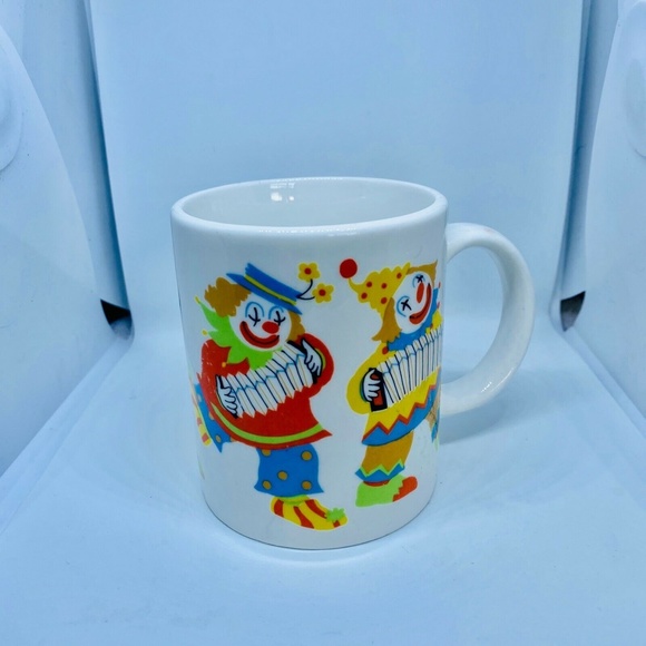 Studio Nova  Musical Dancing  Accordion Clowns - Picture 8 of 8